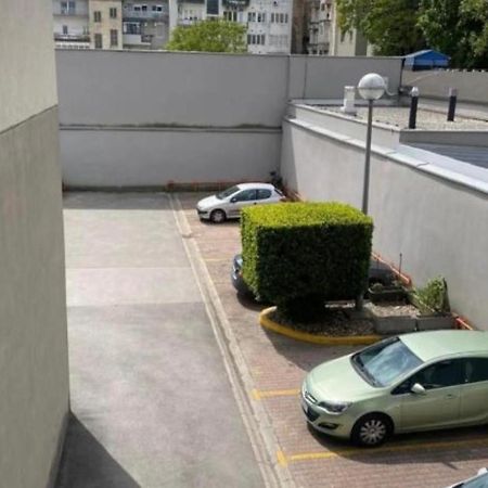 Lea Apartment - Free Parking In Front For 2 Cars Ζάγκρεμπ Εξωτερικό φωτογραφία