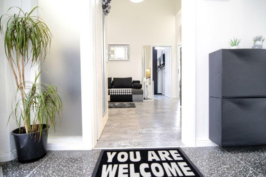 Lea Apartment - Free Parking In Front For 2 Cars Ζάγκρεμπ Εξωτερικό φωτογραφία